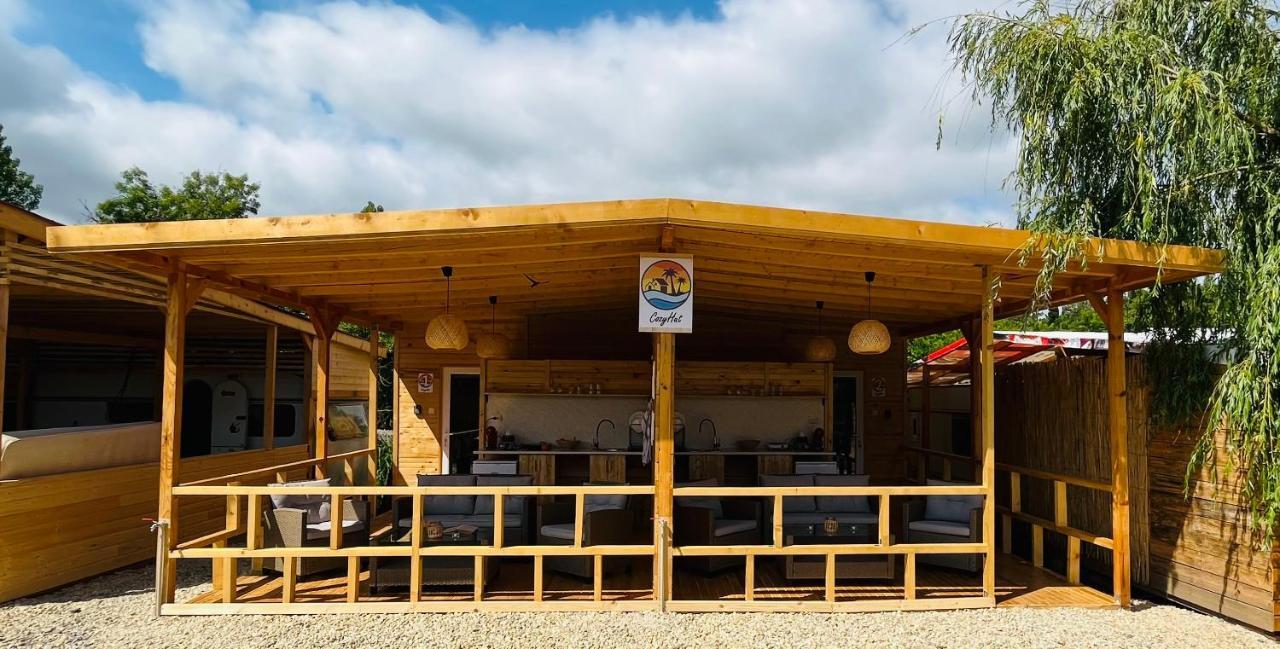 Cozyhut Бунгало Под Наем Τσερνομόρετς Εξωτερικό φωτογραφία
