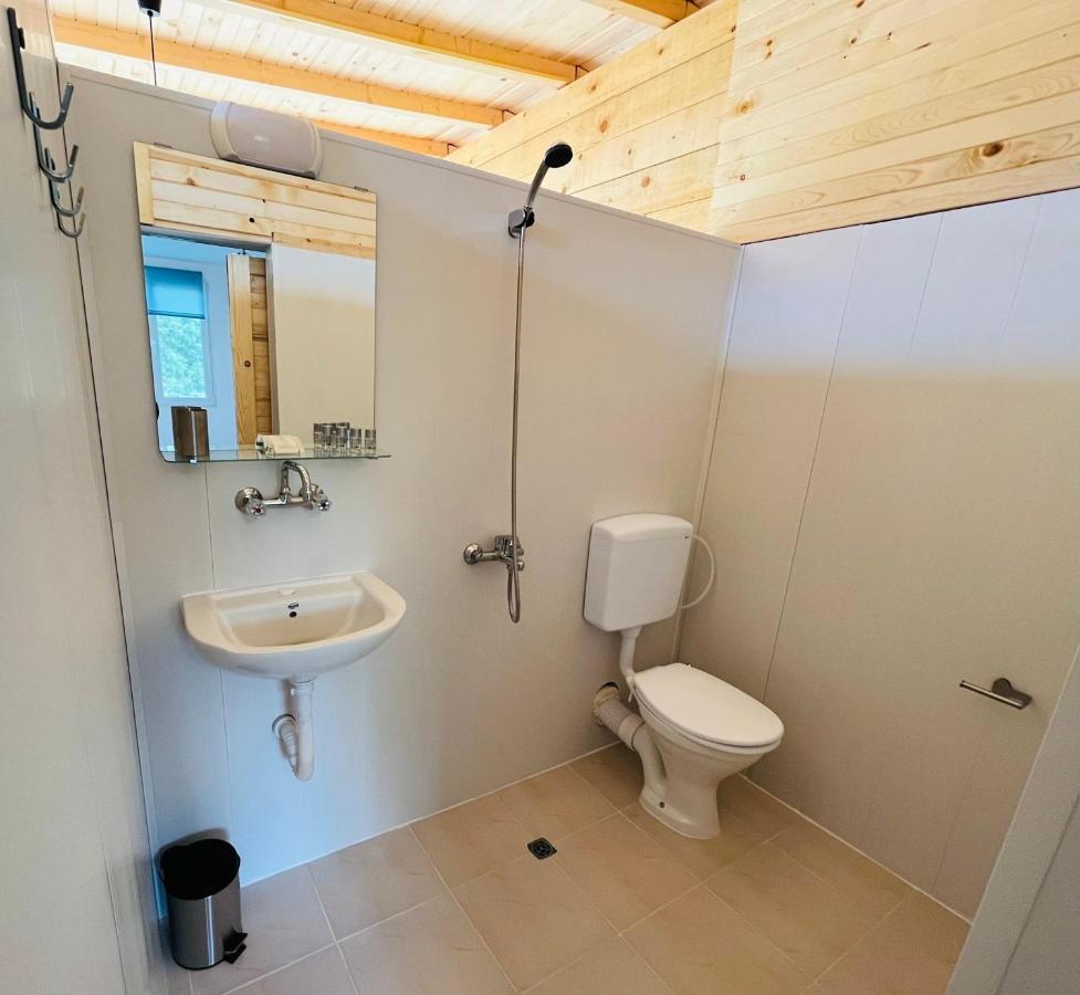 Cozyhut Бунгало Под Наем Τσερνομόρετς Εξωτερικό φωτογραφία